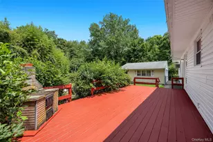 499 Silver, West Babylon, NY 11704 - Photo 5