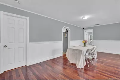 75 2nd Avenue, East Rockaway, NY 11518 - Photo 9