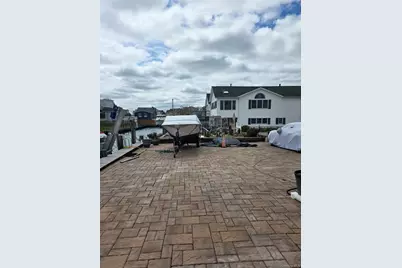 75 Yacht Club Road, Babylon, NY 11702 - Photo 11
