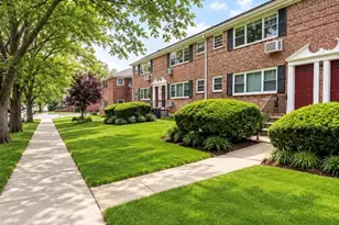 147-45 69th Rd, Flushing, NY 11367 - Photo 7