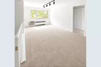 14745 69 Road #B, Flushing, NY 11367 - Photo 5