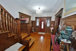 278 S Long Beach Ave, Freeport, NY 11520 - Photo 9