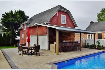 278 S Long Beach Avenue, Freeport, NY 11520 - Photo 37