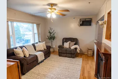 22 Newtown Avenue, Selden, NY 11784 - Photo 3