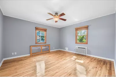 9 Tudor Road, Farmingdale, NY 11735 - Photo 15