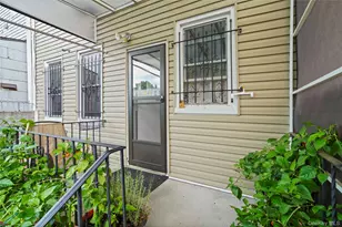 94-32 77th St, Ozone Park, NY 11416 - Photo 21