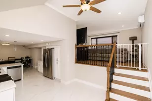 37 Holiday Park Dr, Centereach, NY 11720 - Photo 9