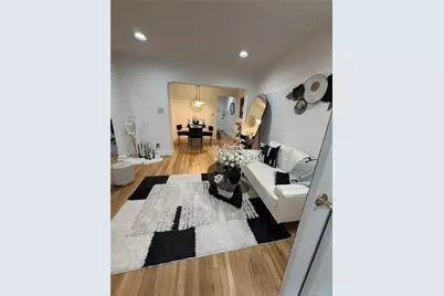 3 Town House Place #3c, Great Neck, NY 11021 - Photo 3