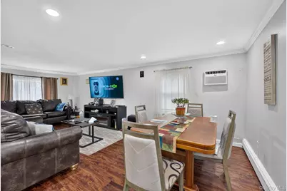 81 S Bedford Avenue, Islandia, NY 11749 - Photo 5