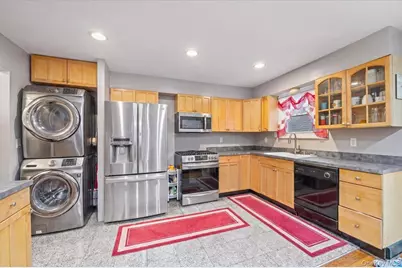 805 Tuckahoe Road, Yonkers, NY 10710 - Photo 11