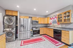 805 Tuckahoe Rd, Yonkers, NY 10710 - Photo 11