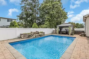 2800 Janet Ave, North Bellmore, NY 11710 - Photo 23