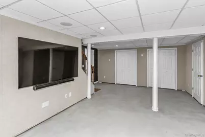 2800 Janet Avenue, North Bellmore, NY 11710 - Photo 19