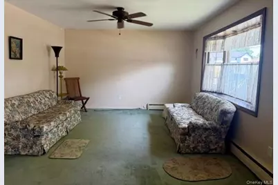 [Address not provided], West Babylon, NY 11704 - Photo 5