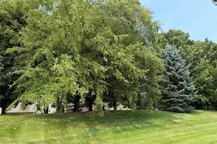 415 Vassar Pl, Fishkill, NY 12524 - Photo 3