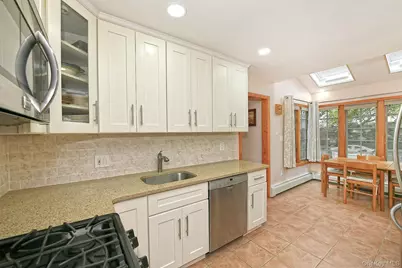 5 Trudy Court, Huntington Station, NY 11746 - Photo 15