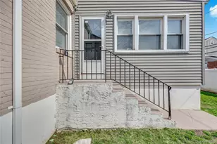 5 Hawthorne Ln, Valley Stream, NY 11581 - Photo 7