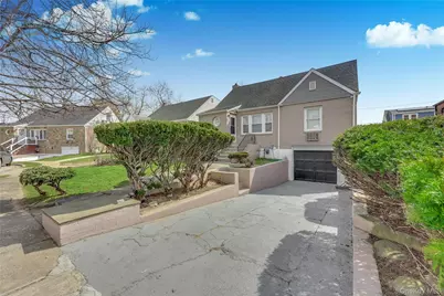 5 Hawthorne Lane, Valley Stream, NY 11581 - Photo 3
