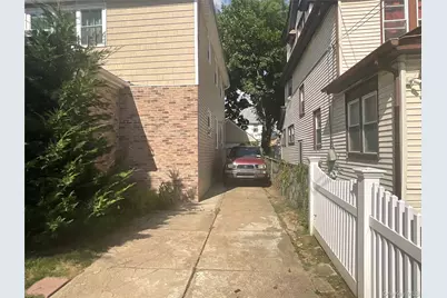 11511 172nd Street, Jamaica, NY 11434 - Photo 11