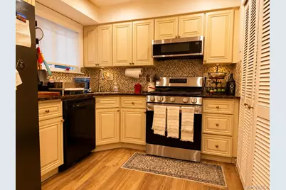 141 Feller Drive #141, Central Islip, NY 11722 - Photo 7