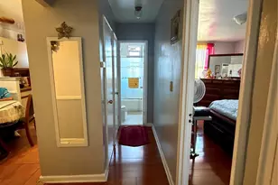 325 E 201st St, Bronx, NY 10458 - Photo 5