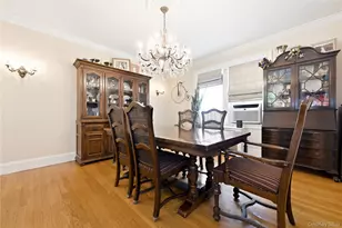 137 Sycamore St, West Hempstead, NY 11552 - Photo 7