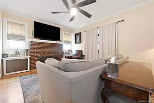 137 Sycamore St, West Hempstead, NY 11552 - Photo 5