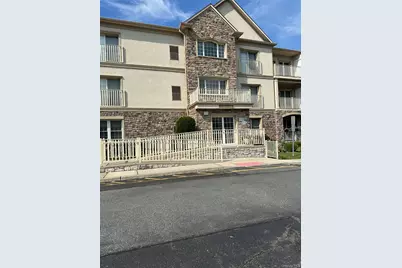 28 N De Baun Avenue #201, Suffern, NY 10901 - Photo 1