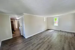 [Address not provided], Holtsville, NY 11742 - Photo 15