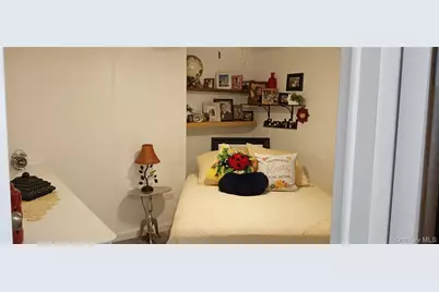 1661 Old Country Rd #471, Riverhead, NY 11901 - Photo 17