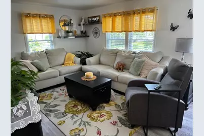 1661 Old Country Rd #471, Riverhead, NY 11901 - Photo 7
