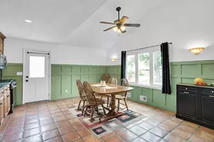 5 Stagg Ln, Commack, NY 11725 - Photo 9