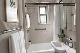 21-67 33rd St, Astoria, NY 11105 - Photo 5
