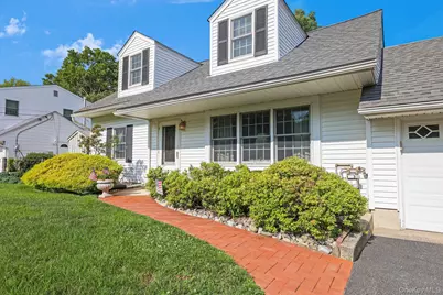 62 Oldert Drive, Pearl River, NY 10965 - Photo 7