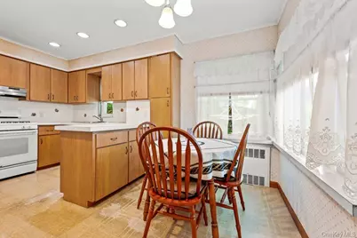 79-38 Bell Boulevard, Hollis, NY 11364 - Photo 7