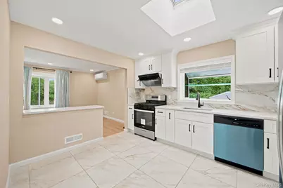 2811 Clearview Expressway, Bayside, NY 11360 - Photo 9