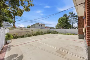 28-11 Clearview Expy, Bayside, NY 11360 - Photo 23