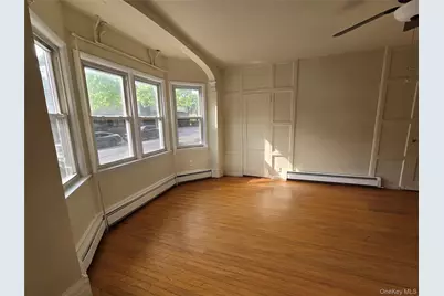 17 N Clover Street, Poughkeepsie, NY 12601 - Photo 7