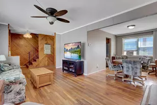 105 Madison Ave, Brentwood, NY 11717 - Photo 7