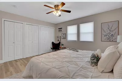3612 Somerset Drive, Seaford, NY 11783 - Photo 13