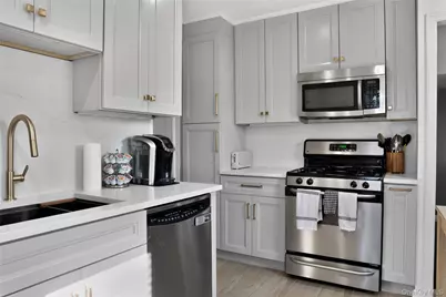 125 William Street, Valley Stream, NY 11580 - Photo 5
