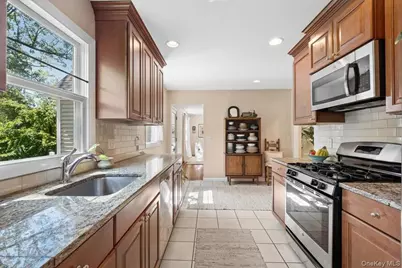 3 Gabriel Drive, Cortlandt Manor, NY 10567 - Photo 5