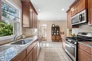 3 Gabriel Dr, Cortlandt Manor, NY 10567 - Photo 5