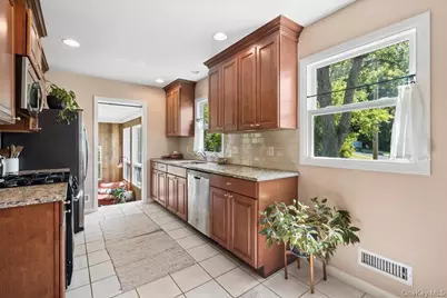 3 Gabriel Drive, Cortlandt Manor, NY 10567 - Photo 7