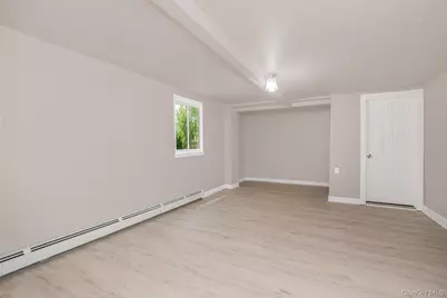 427 Taylor Avenue, Bronx, NY 10473 - Photo 17
