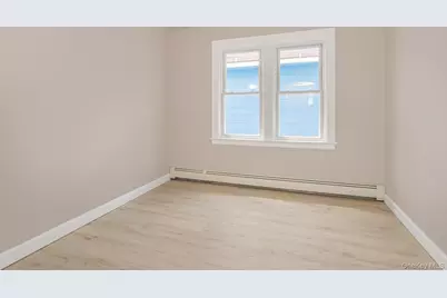 427 Taylor Avenue, Bronx, NY 10473 - Photo 13