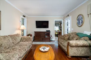 131 Euston Rd S, West Hempstead, NY 11552 - Photo 13