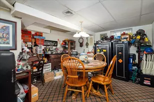 131 Euston Rd S, West Hempstead, NY 11552 - Photo 19