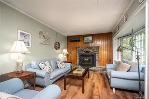 205 Marshall Rd, Salt Point, NY 12578 - Photo 11