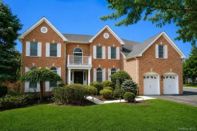16 Eagle Court, White Plains, NY 10605 - Photo 1